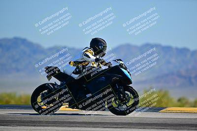 media/Mar-25-2024-Moto Forza (Mon) [[8d4319bd68]]/4-Novice Group/Session 2 (Turn 9 Side)/